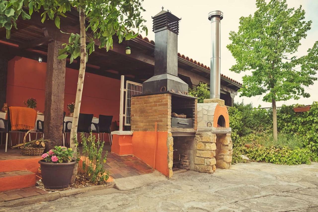 Casa Rural El Sauce. A 2,5 Km De Cuenca Capital Nohales Exteriör bild