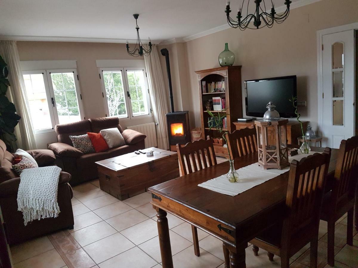 Casa Rural El Sauce. A 2,5 Km De Cuenca Capital Nohales Exteriör bild