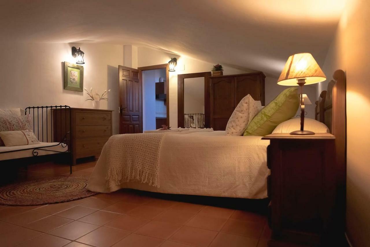 Casa Rural El Sauce. A 2,5 Km De Cuenca Capital Nohales Exteriör bild