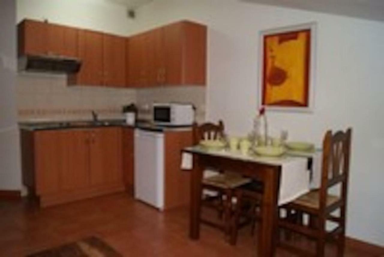 Casa Rural El Sauce. A 2,5 Km De Cuenca Capital Nohales Exteriör bild